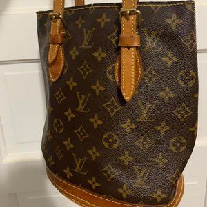 Vintage LV Bucket Bag